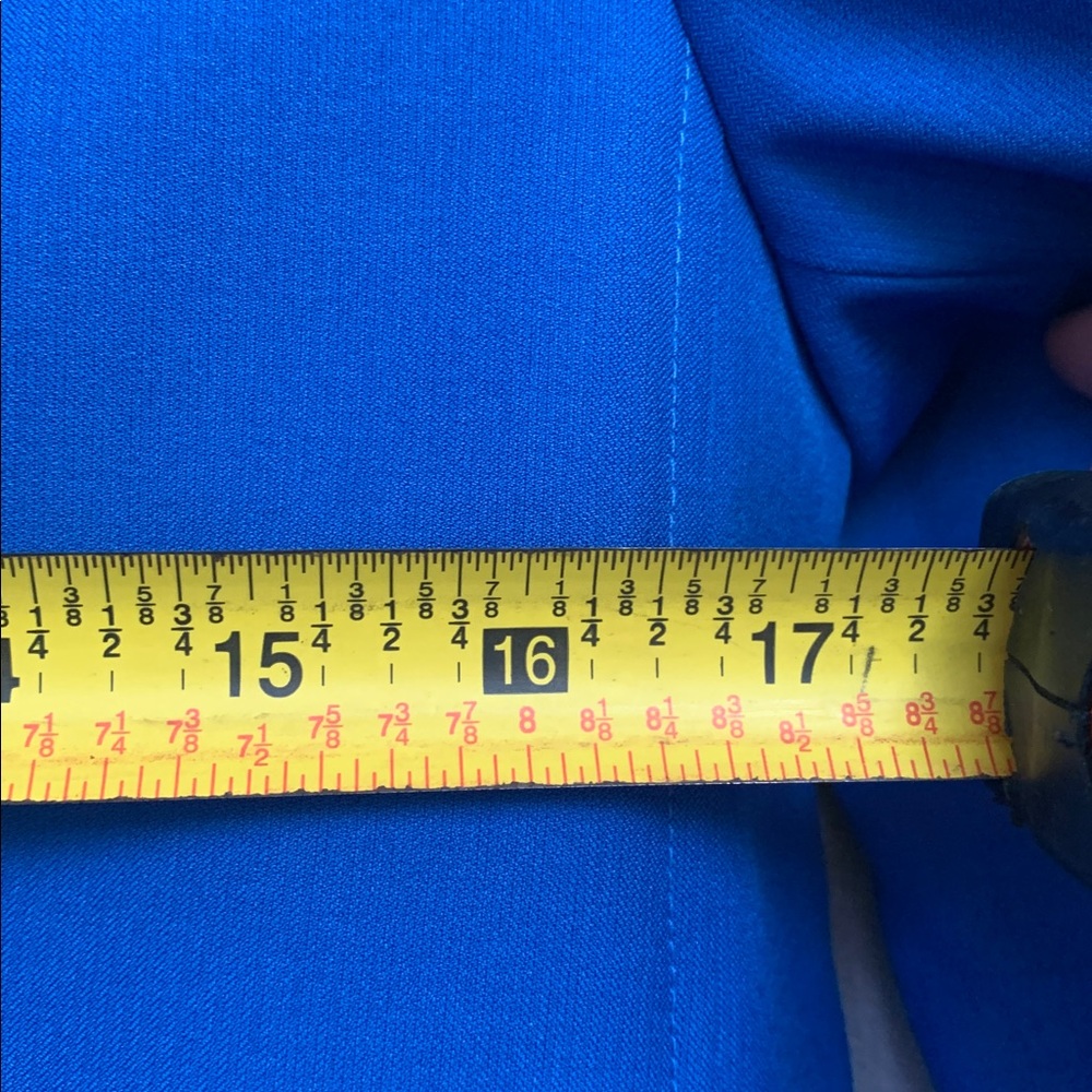Le Suit Royal Blue Women's Blazer and Pants Suit - Picture 4 of 9